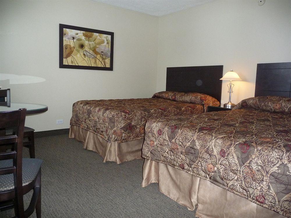 Motel Du Fleuve Brossard Exterior photo