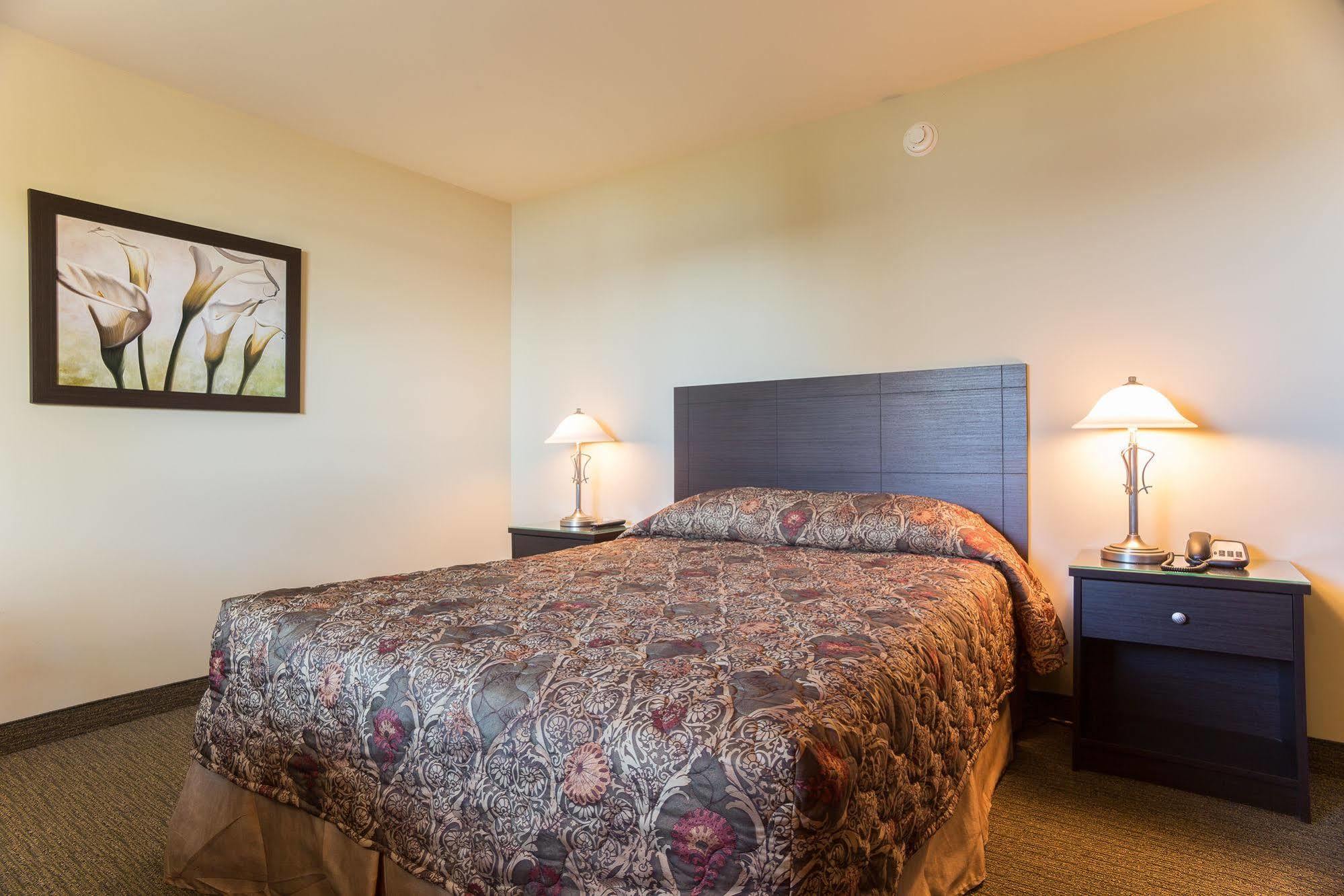 Motel Du Fleuve Brossard Exterior photo
